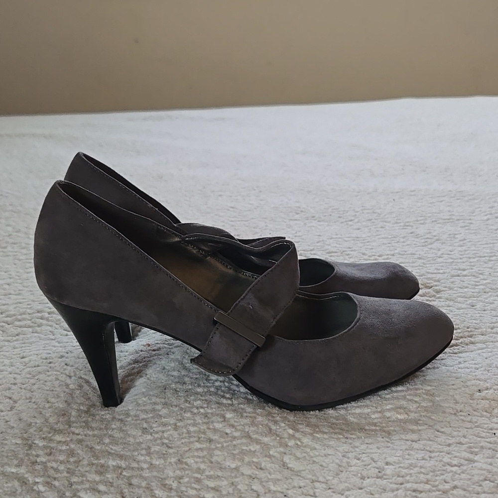 Grey sueded mary jane style heels